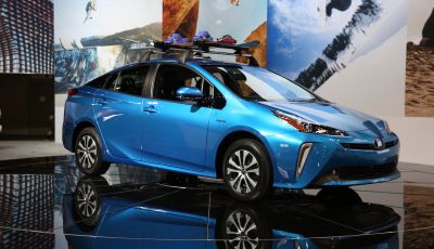 Nuova Toyota Prius AWD-i 2019, il nuovo ibrido anticipa il futuro