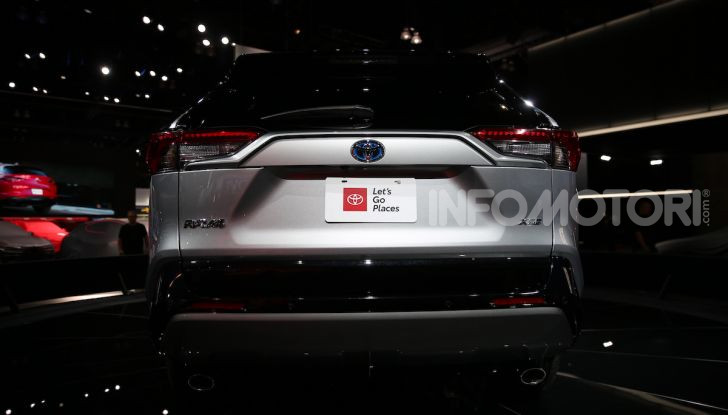 Tutte le novità di Toyota presentate al Salone di Los Angeles 2018 - Foto 15 di 33