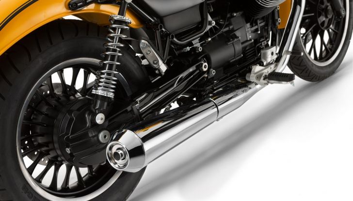 Moto Guzzi V9 Roamer e Moto Guzzi V9 Bobber: the italian custom - Foto 25 di 27