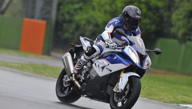 Pirelli SBK Track Days: a Imola con la BMW S1000RR - Foto 9 di 38