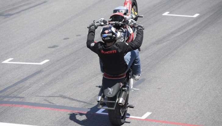 Ducati Supersport 936 2017: come ai vecchi tempi - Foto 11 di 29