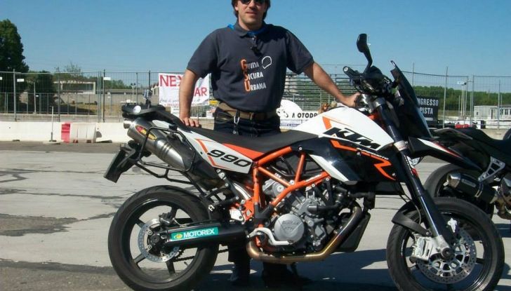 Guida sicura Urbana…. moto in città! - Foto 1 di 6