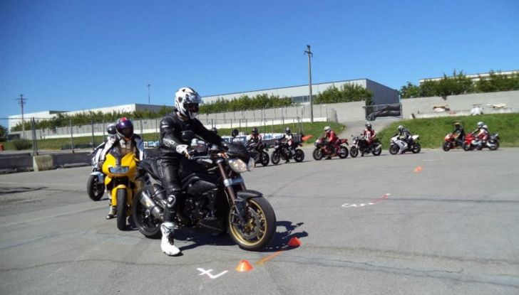 Guida sicura Urbana…. moto in città! - Foto 3 di 6