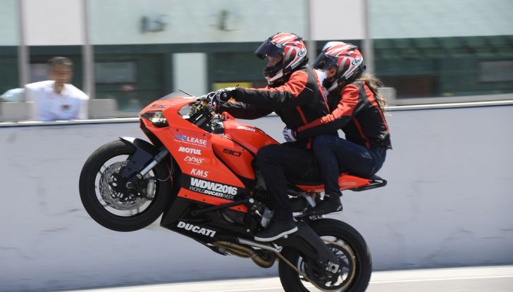 Ducati Supersport 936 2017: come ai vecchi tempi - Foto 12 di 29