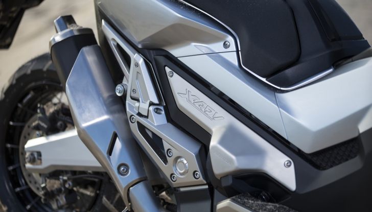 Honda X-ADV, prova su strada: 8 buoni motivi per cui ci è piaciuta - Foto 21 di 35