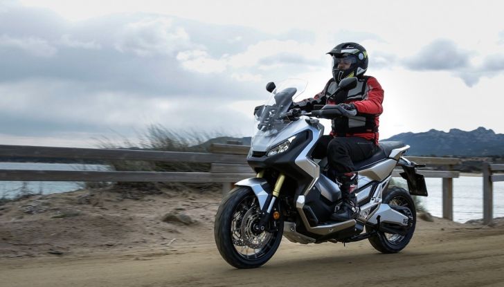 Honda X-ADV, prova su strada: 8 buoni motivi per cui ci è piaciuta - Foto 34 di 35
