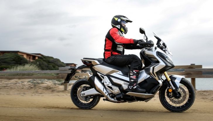 Honda X-ADV, prova su strada: 8 buoni motivi per cui ci è piaciuta - Foto 5 di 35