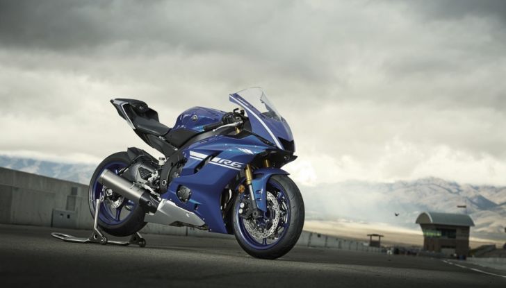 Nuova Yamaha YZF-R6 2017 - Foto 11 di 12
