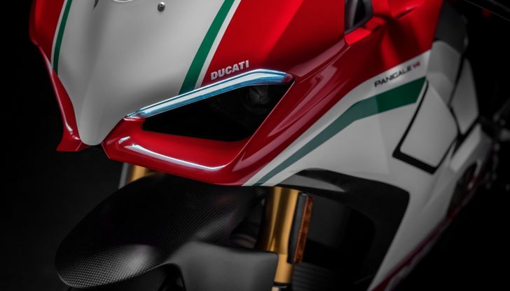 Ducati Panigale V4: tutto quello che c’è da sapere - Foto 26 di 52
