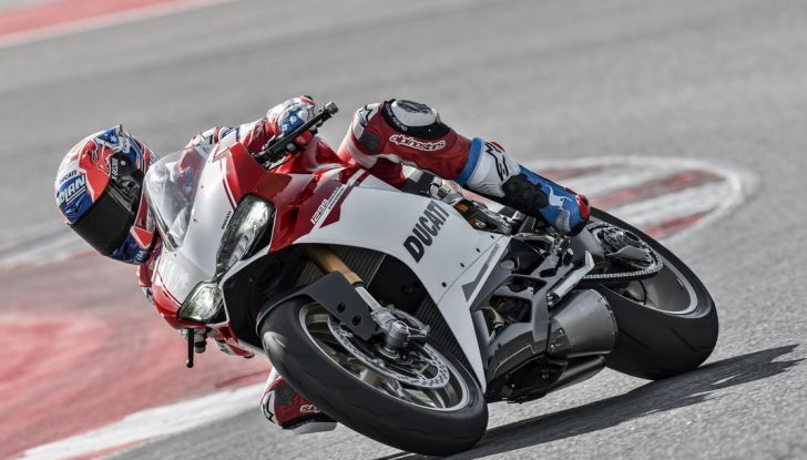 Ducati 1299 Panigale S Anniversario, il 90° celebrato in grande stile - Foto 3 di 12