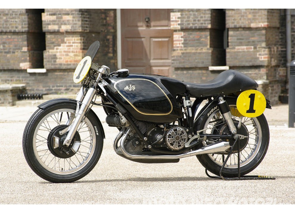 5 moto da avere in caso di vincita alla lotteria - Foto 7 di 12