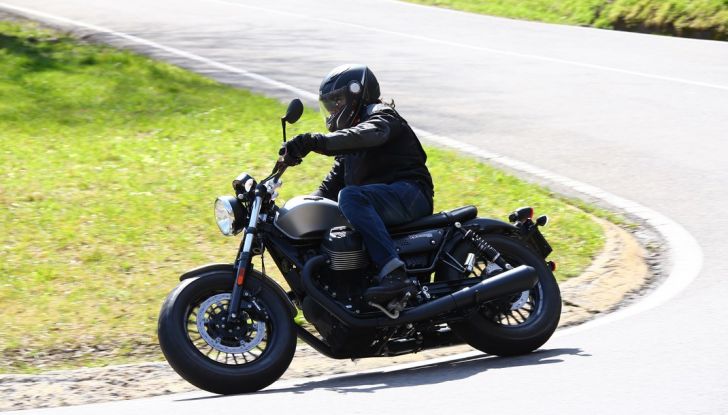 Moto Guzzi V9 Roamer e Moto Guzzi V9 Bobber: the italian custom - Foto 5 di 27