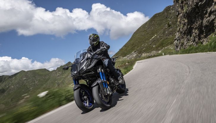 Yamaha Niken: quando arriva il motore Euro5 - Foto 2 di 22