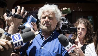 Beppe Grillo: la benzina deve costare 4 euro al litro!