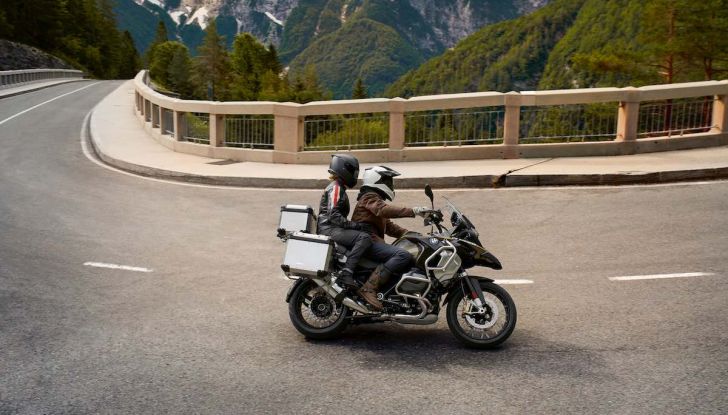 La nuova gamma BMW 1250 (GS, R e RS) ad EICMA 2018 - Foto 2 di 22