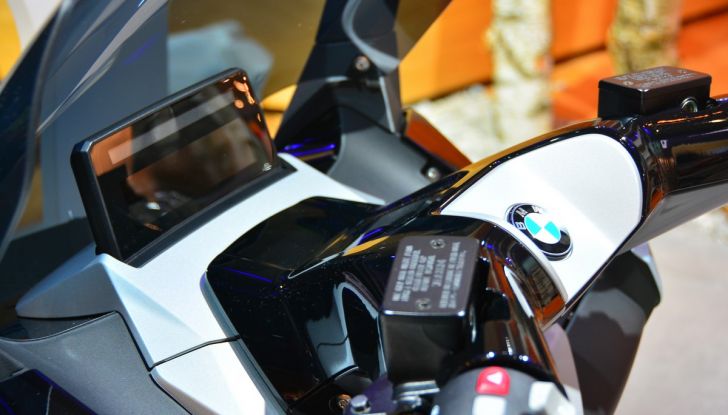 BMW a Eicma con GS310 e C400X - Foto 13 di 112