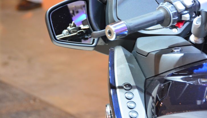 BMW a Eicma con GS310 e C400X - Foto 35 di 112