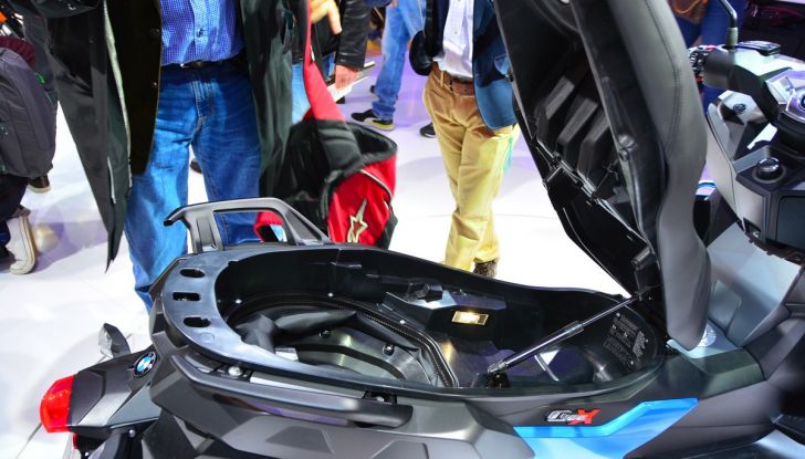 BMW a Eicma con GS310 e C400X - Foto 51 di 112