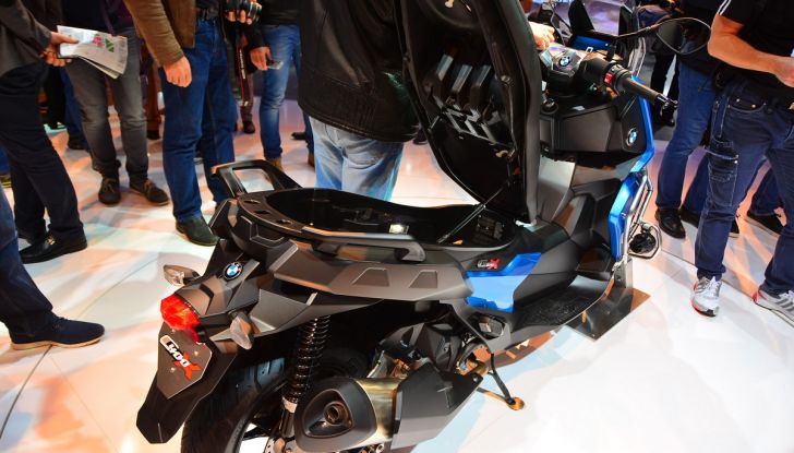 BMW a Eicma con GS310 e C400X - Foto 54 di 112