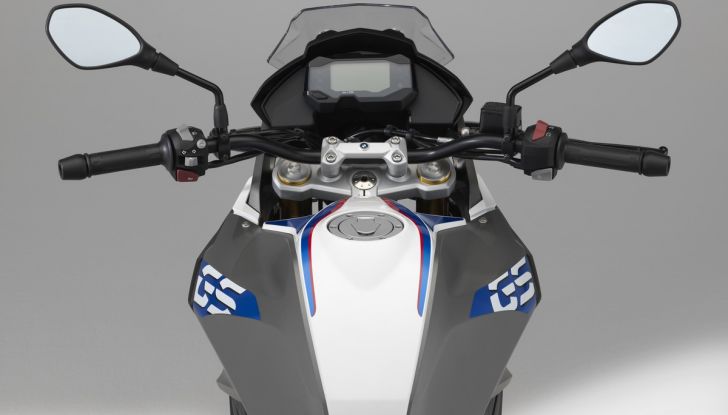 BMW G 310 GS: eredità pesante - Foto 10 di 29