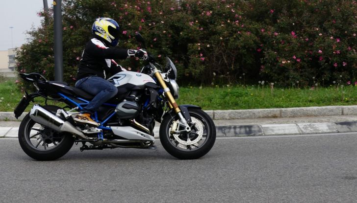 BMW R1200R: ogni giorno in sella - Foto 2 di 30