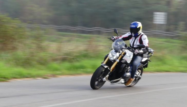 BMW R1200R: ogni giorno in sella - Foto 1 di 30