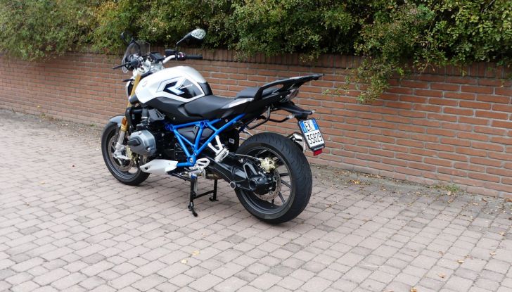 BMW R1200R: ogni giorno in sella - Foto 7 di 30