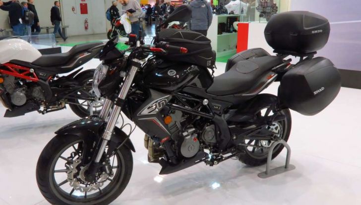 Benelli a Eicma: al via la TRK in attesa del Leoncino - Foto 19 di 33