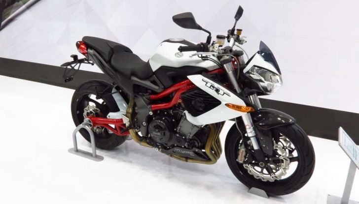 Benelli a Eicma: al via la TRK in attesa del Leoncino - Foto 29 di 33