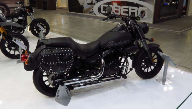 Benelli a Eicma: al via la TRK in attesa del Leoncino - Foto 2 di 33