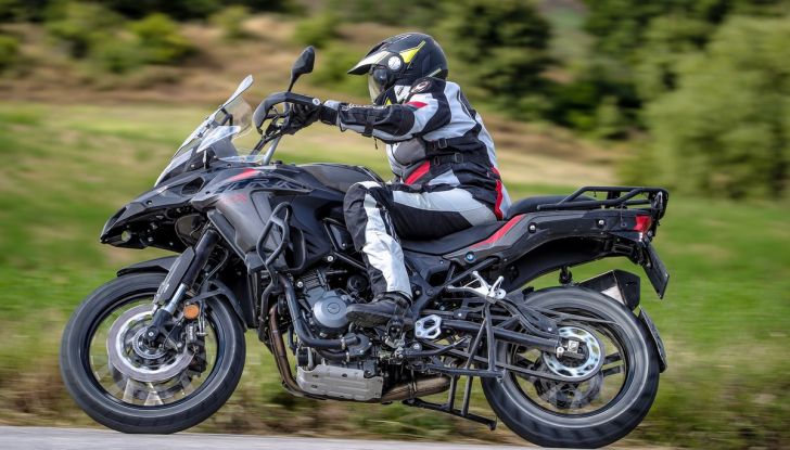 Benelli TRK 502 X: un X di divertimento in più - Foto 30 di 30