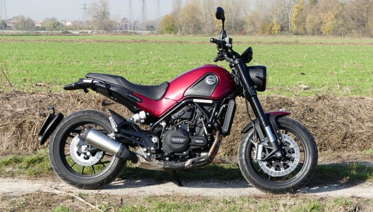 Nuovo Benelli Leoncino: la prova su strada - Foto 23 di 82
