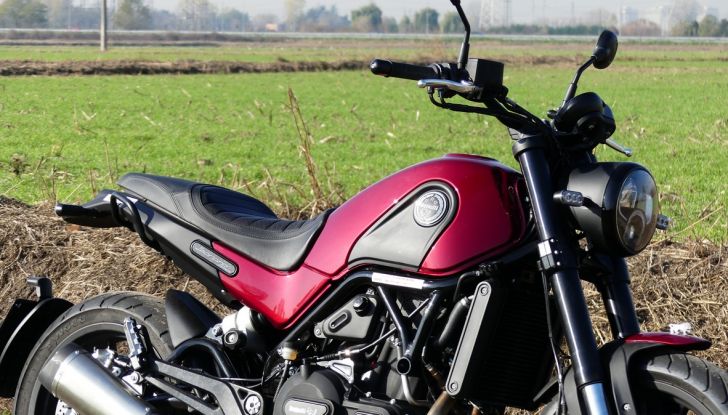 Nuovo Benelli Leoncino: la prova su strada - Foto 20 di 82