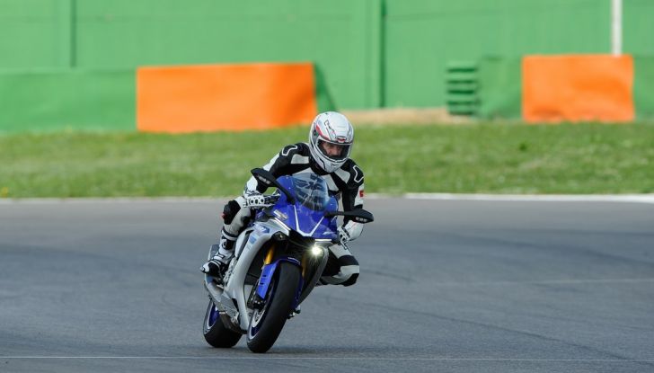 A Misano con Yamaha Supersport Pro Tour 2016: Adrenalina a mille! - Foto 11 di 60