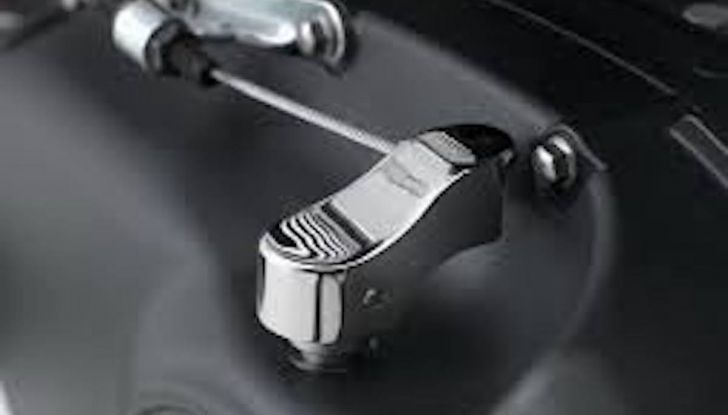 Moto e cambio rovesciato: perché si utilizza, che vantaggi offre e come montarlo - Foto 10 di 11