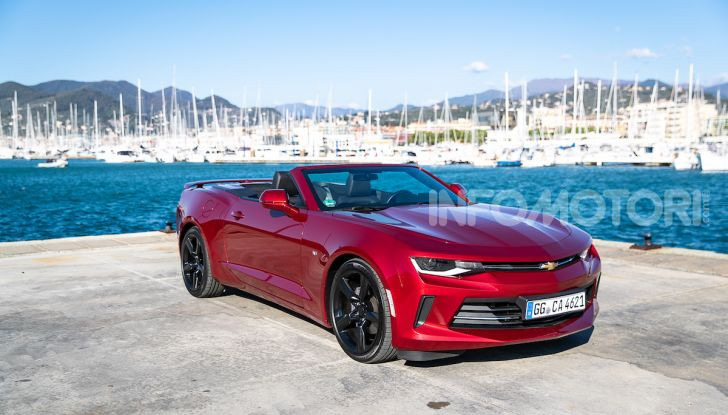 Test Drive Chevrolet Camaro Cabrio, la 2.0 turbo per andare ovunque - Foto 14 di 54