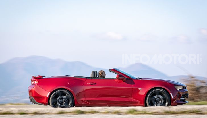 Test Drive Chevrolet Camaro Cabrio, la 2.0 turbo per andare ovunque - Foto 34 di 54