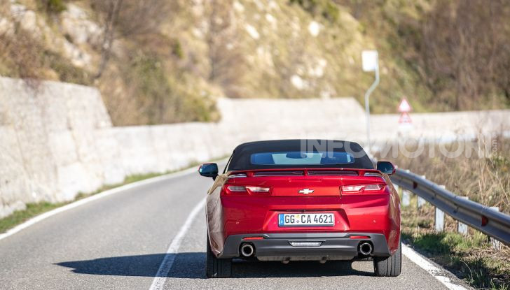 Test Drive Chevrolet Camaro Cabrio, la 2.0 turbo per andare ovunque - Foto 49 di 54
