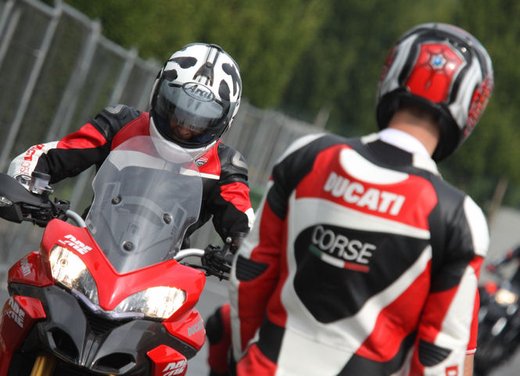 Ducati Riding Experience 2013 in sella a Ducati 1199 Panigale, Multistrada, Hypermotard e Monster