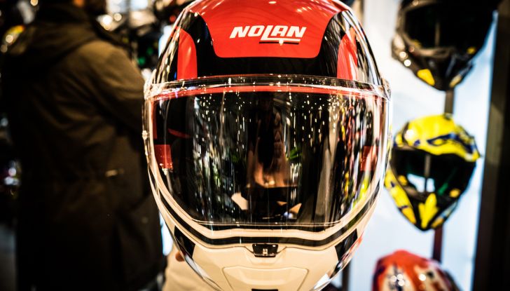 Le novità di Nolan ad Eicma per la collezione 2018 - Foto 9 di 21