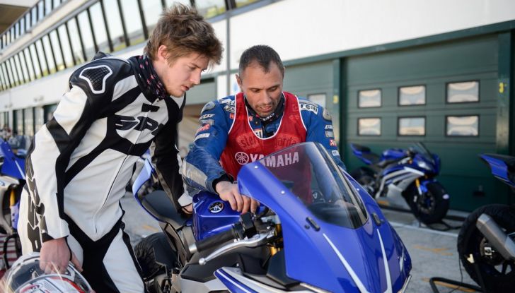 A Misano con Yamaha Supersport Pro Tour 2016: Adrenalina a mille! - Foto 36 di 60