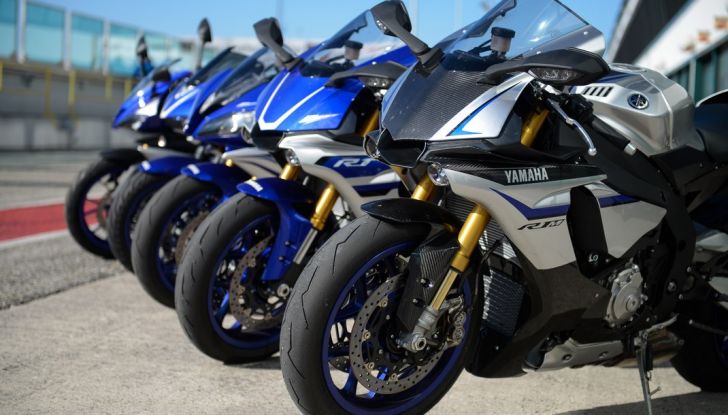 A Misano con Yamaha Supersport Pro Tour 2016: Adrenalina a mille! - Foto 1 di 60