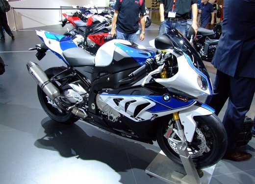 BMW HP4