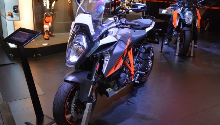KTM 2017: ad EICMA tante novità, a cominciare dalle nuove Duke - Foto 14 di 25