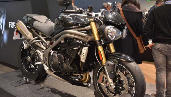 Triumph 2017 ad EICMA: le più belle foto LIVE dallo stand - Foto 6 di 42