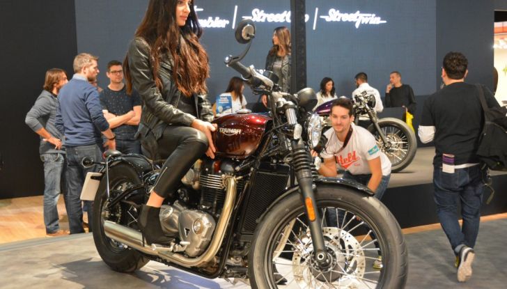Triumph 2017 ad EICMA: le più belle foto LIVE dallo stand - Foto 7 di 42