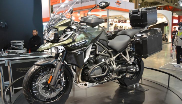 Triumph 2017 ad EICMA: le più belle foto LIVE dallo stand - Foto 16 di 42