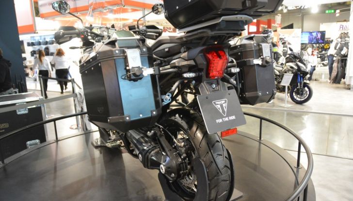 Triumph 2017 ad EICMA: le più belle foto LIVE dallo stand - Foto 18 di 42