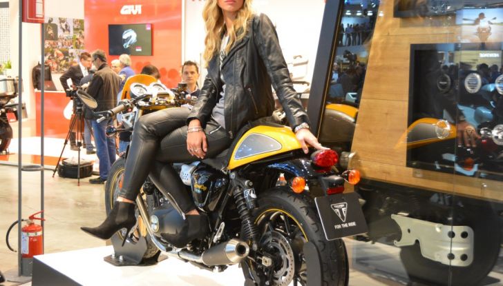 Triumph 2017 ad EICMA: le più belle foto LIVE dallo stand - Foto 23 di 42