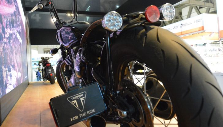 Triumph 2017 ad EICMA: le più belle foto LIVE dallo stand - Foto 37 di 42